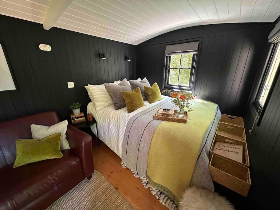 Cornwall Woodland Shepherd'S Hut - Dennis Hut Bodmin Exterior foto